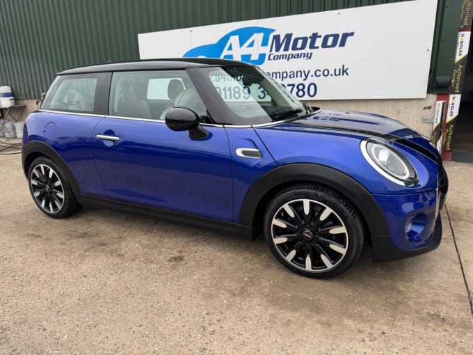 2025 Mini Hatch