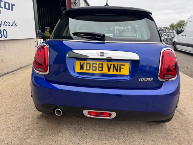 2025 Mini Hatch