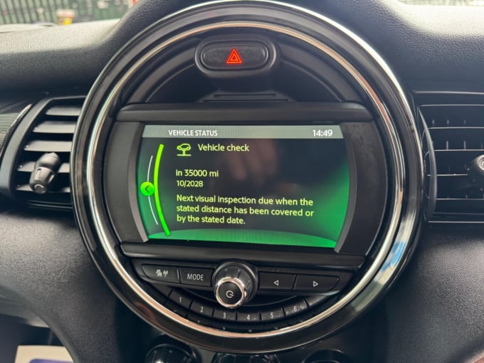2025 Mini Hatch