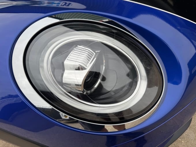 2025 Mini Hatch