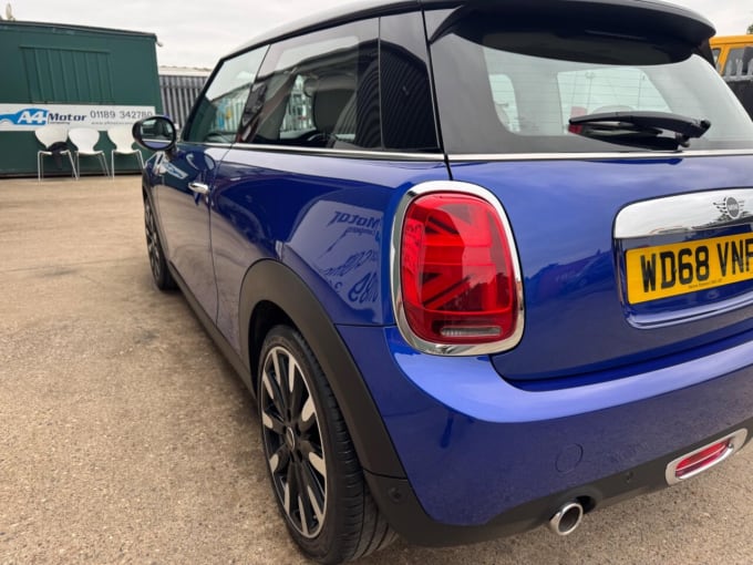 2025 Mini Hatch