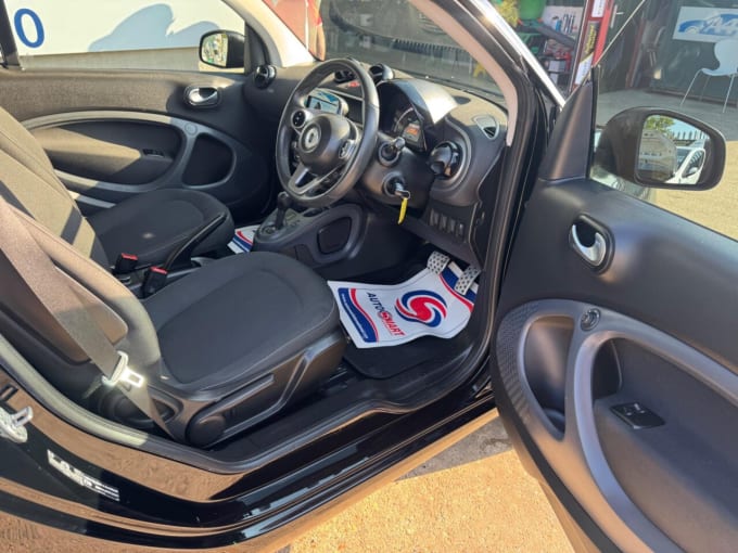 2025 Smart Fortwo