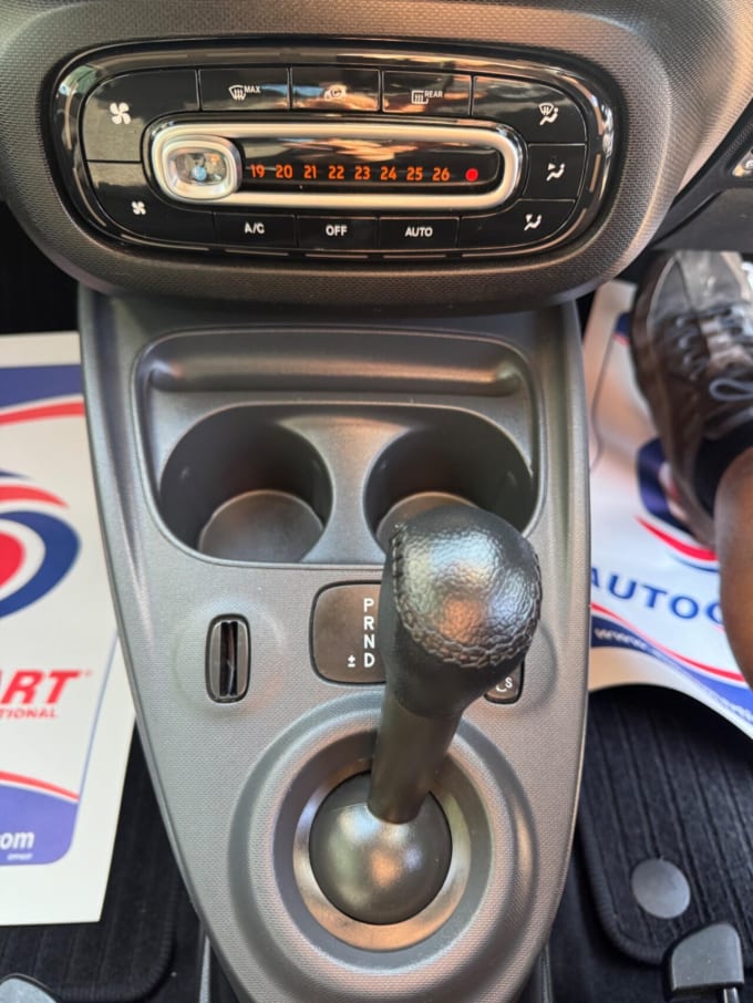 2025 Smart Fortwo