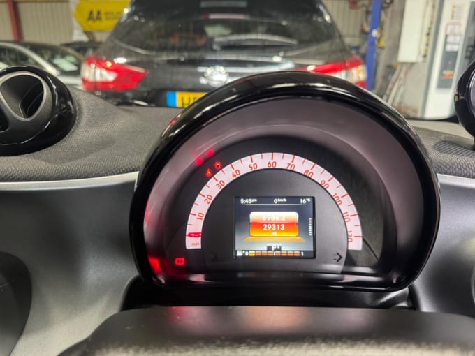 2025 Smart Fortwo