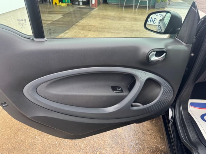 2025 Smart Fortwo