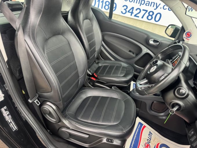2025 Smart Fortwo