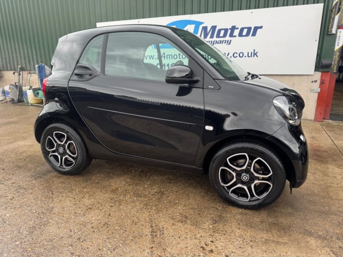 2025 Smart Fortwo