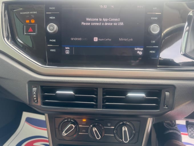 2025 Volkswagen Polo