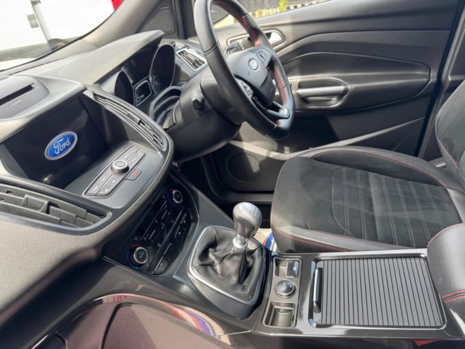 2025 Ford Kuga