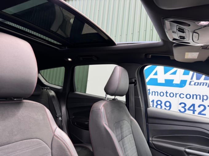 2025 Ford Kuga