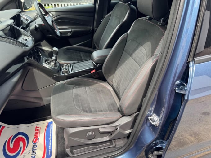 2025 Ford Kuga