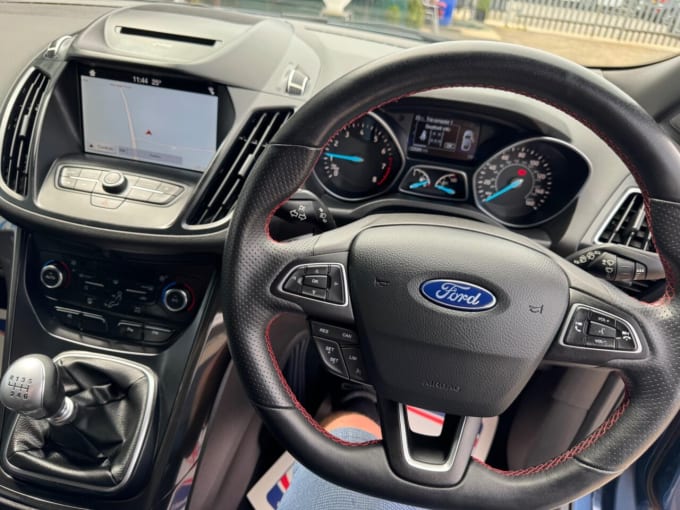 2025 Ford Kuga