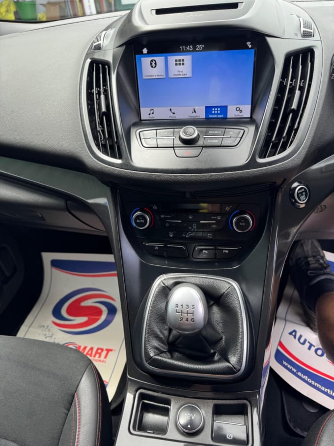 2025 Ford Kuga