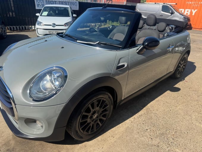 2025 Mini Convertible