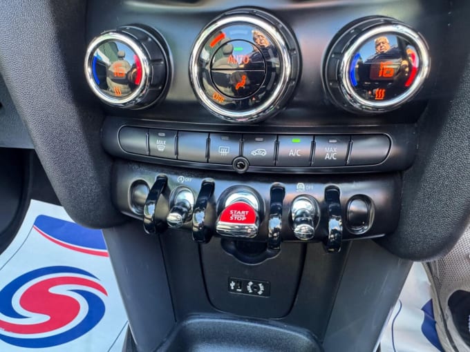 2025 Mini Convertible