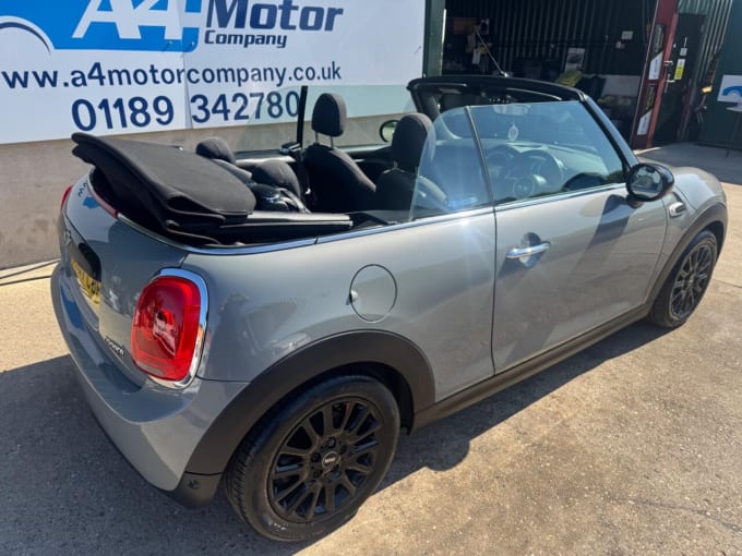 2025 Mini Convertible