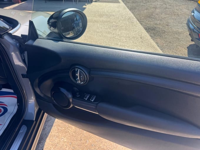2025 Mini Convertible