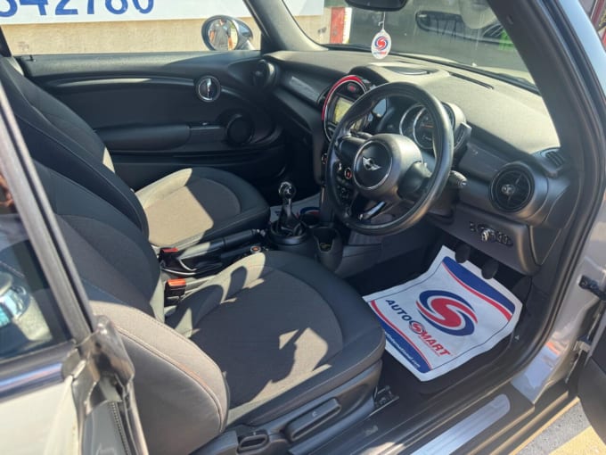 2025 Mini Convertible