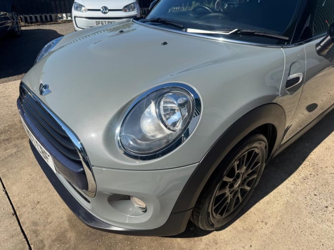 2025 Mini Convertible