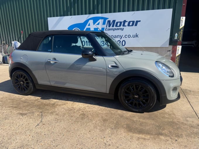 2025 Mini Convertible