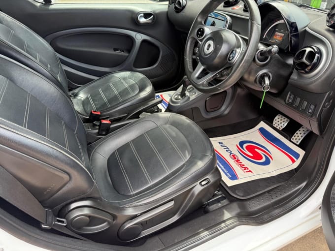 2025 Smart Fortwo