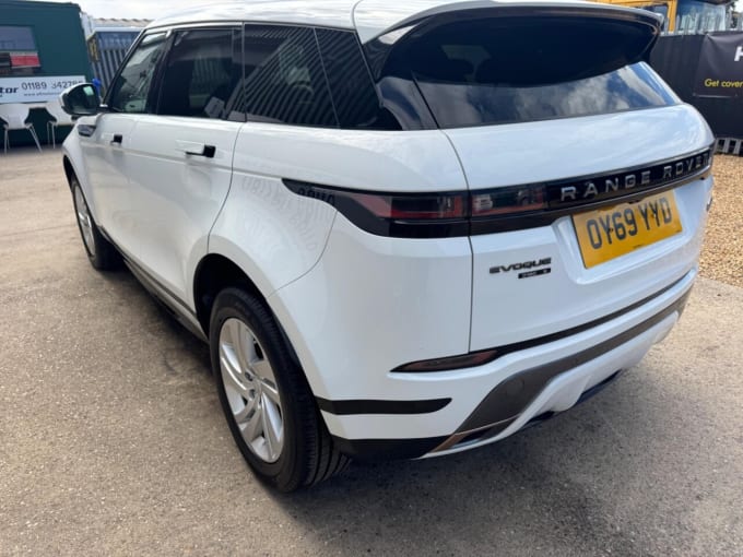 2025 Land Rover Range Rover Evoque