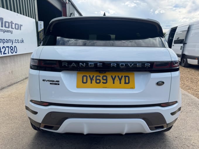2025 Land Rover Range Rover Evoque