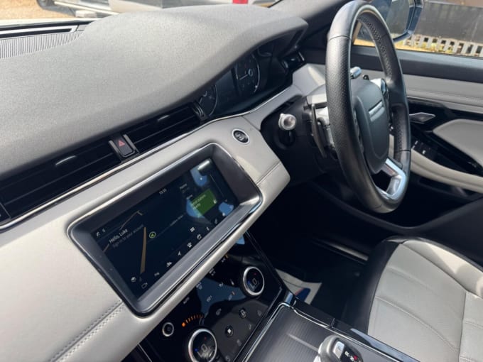 2025 Land Rover Range Rover Evoque