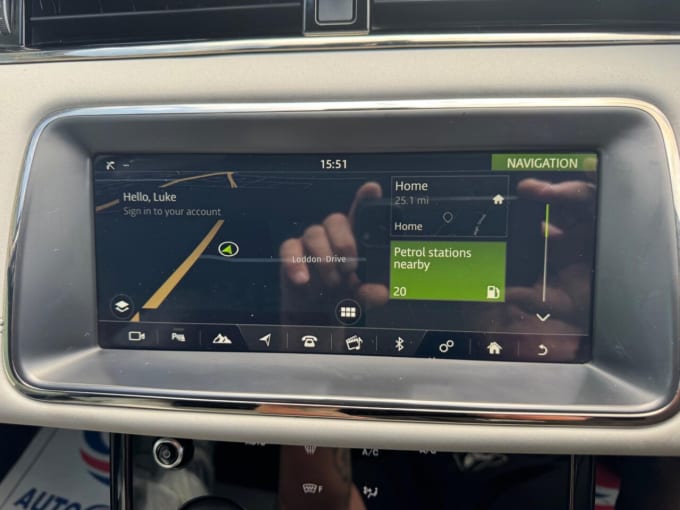2025 Land Rover Range Rover Evoque