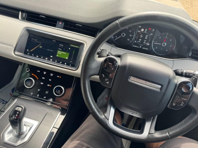 2025 Land Rover Range Rover Evoque