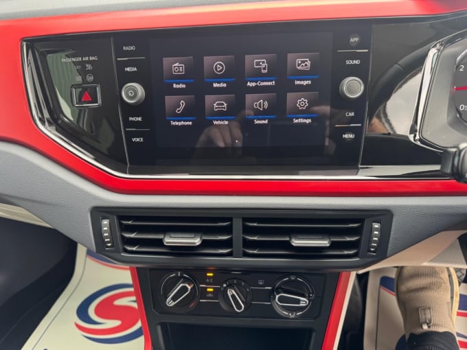 2025 Volkswagen Polo