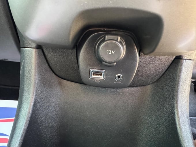 2025 Peugeot 108