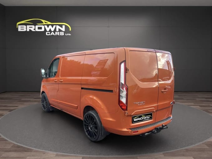 2025 Ford Transit Custom