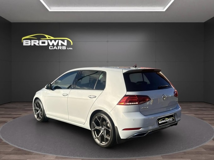 2025 Volkswagen Golf