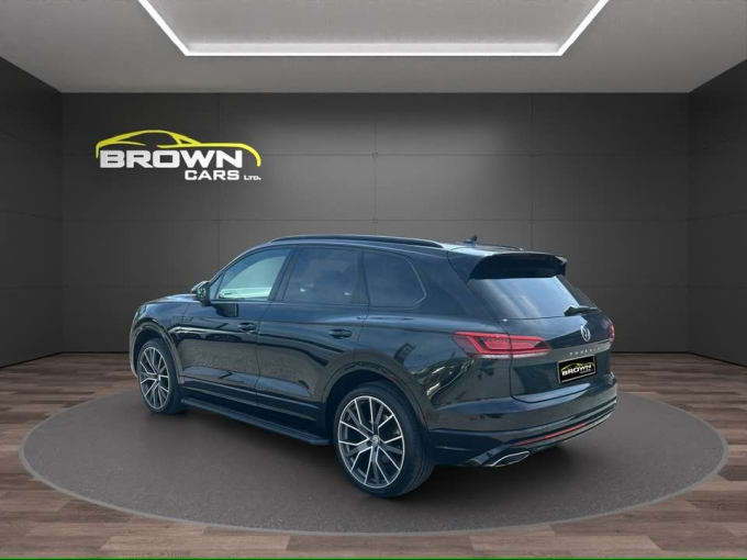 2025 Volkswagen Touareg