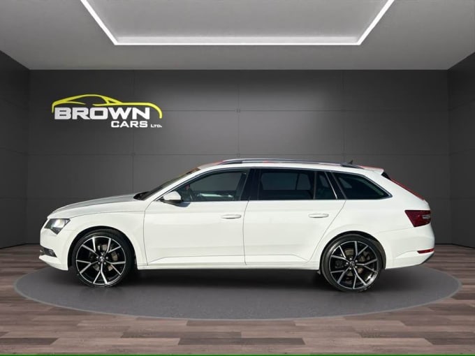 2025 Skoda Superb