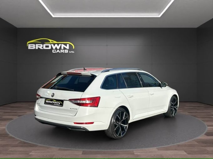 2025 Skoda Superb