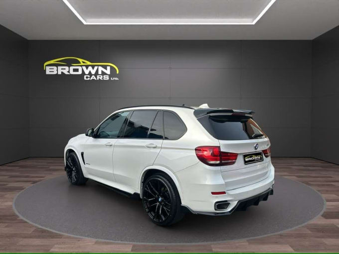 2025 BMW X5