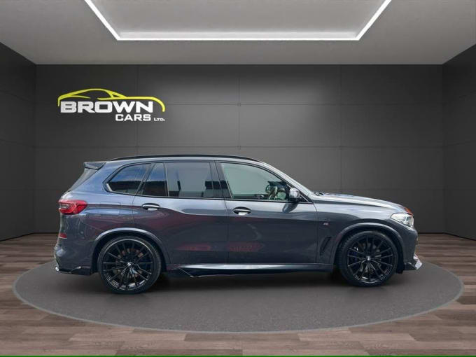 2025 BMW X5