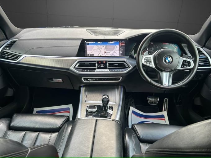 2025 BMW X5