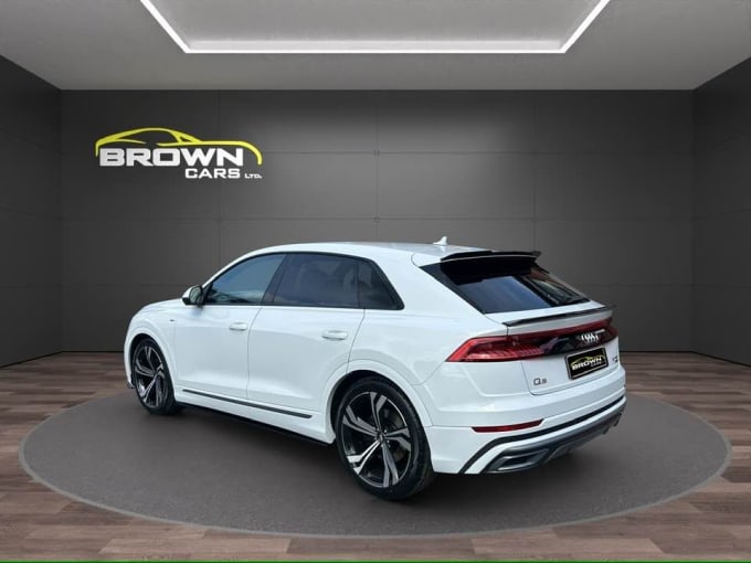 2025 Audi Q8