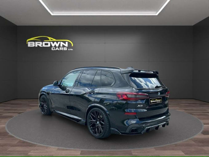 2025 BMW X5