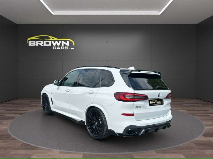 2025 BMW X5