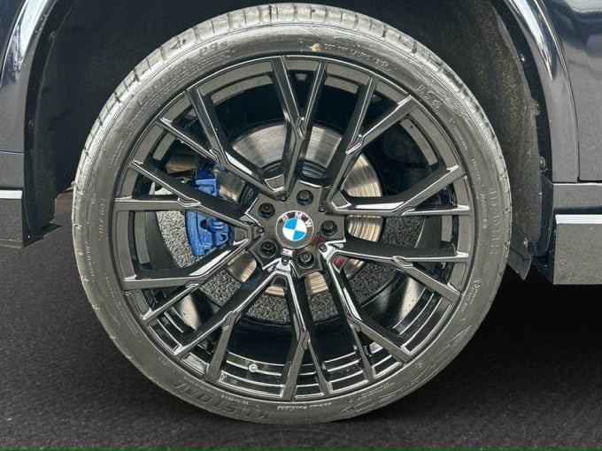 2025 BMW X5
