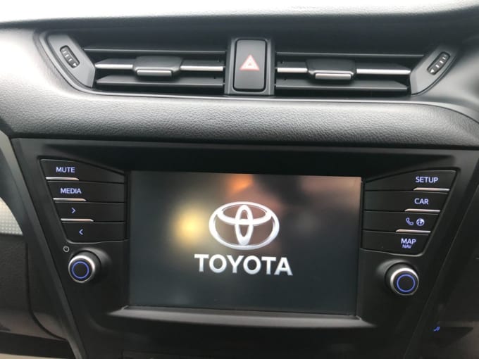 2015 Toyota Avensis