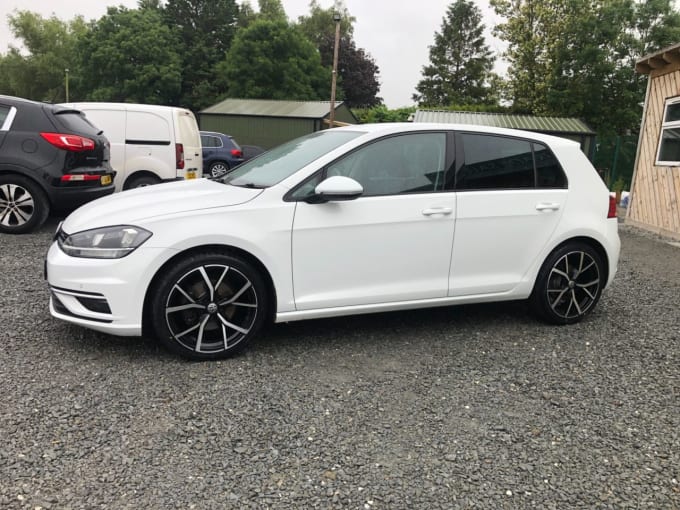 2025 Volkswagen Golf