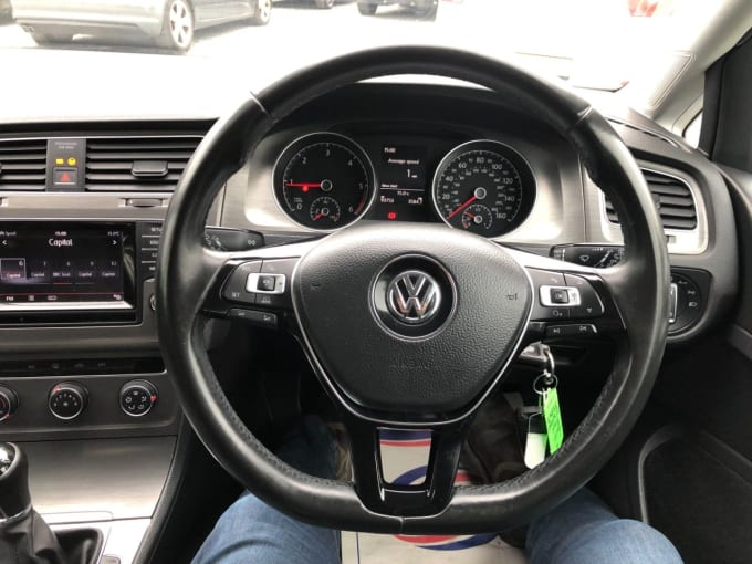 2024 Volkswagen Golf