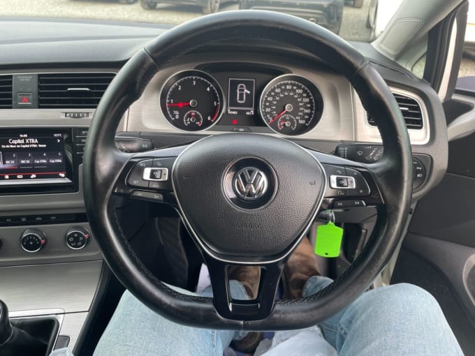 2025 Volkswagen Golf