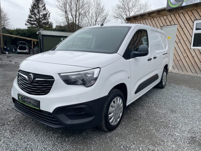 2025 Vauxhall Combo