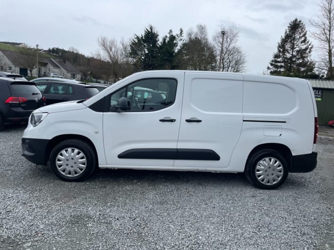 2025 Vauxhall Combo